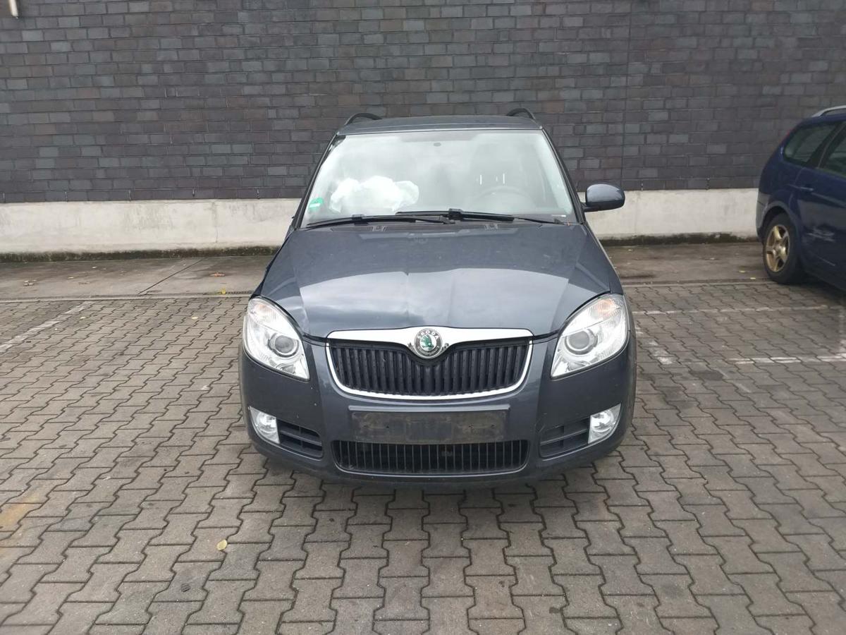 Skoda Fabia 2 5J original Rücklicht Rückleuchte Schlussleuchte rechts Bj.2009